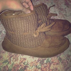 Brown boots