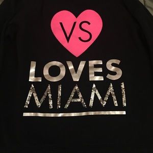 VS loves Miami sweater