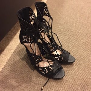 Flora just fab heels!