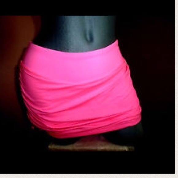 NWOT Victorias Secret VSX Workout Skirt