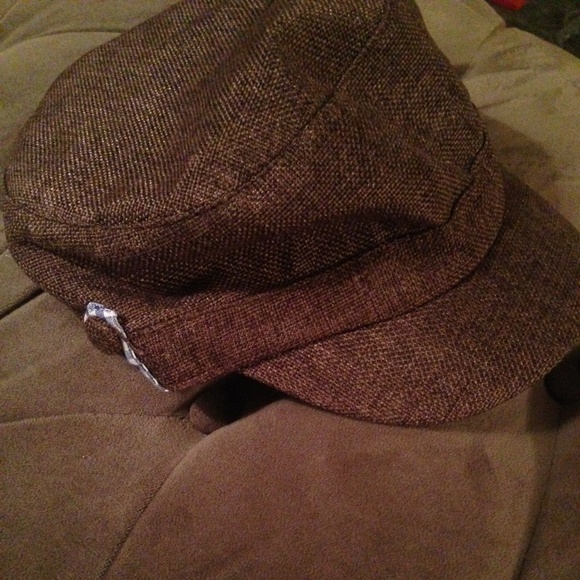 Target hat - Picture 2 of 2