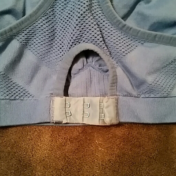 💪Sold in bundle 💪Victoria's Secret VSX sportsbra - Picture 3 of 3