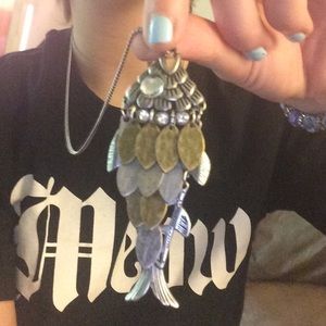 Fish necklace