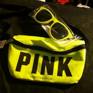 VS PINK fanny pack