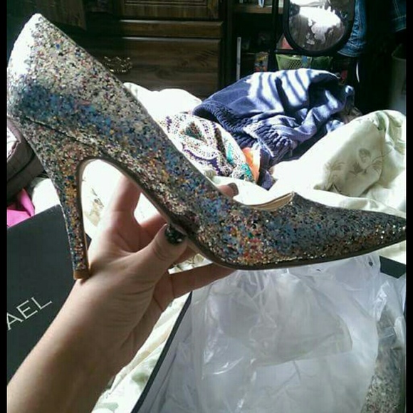 Formal shoes
