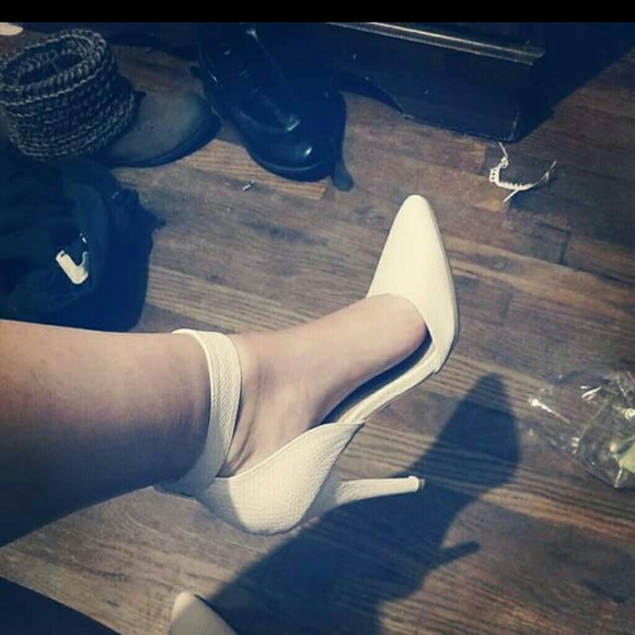 White "snake skin" type pattern heels