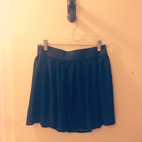 Black flowy skirt