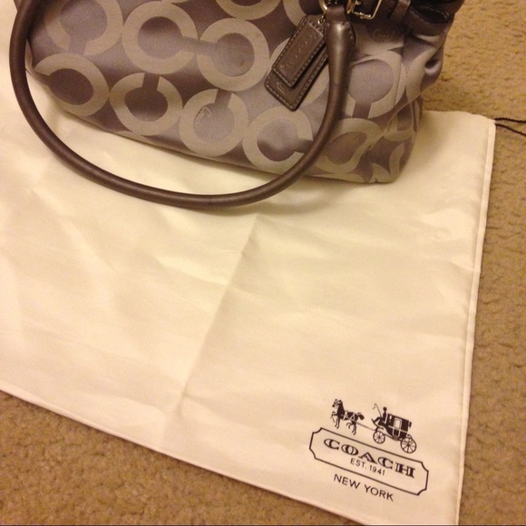 Coach bag - Picture 4 of 4