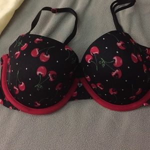 36C Blackheart cherry bra