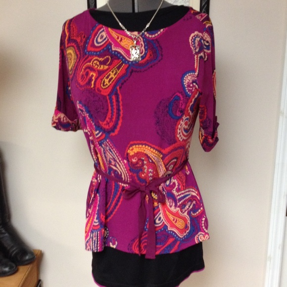 Poly multi color cranberry red tunic top🌹🌹