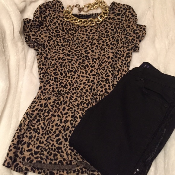 Cheetah peplum top🙊