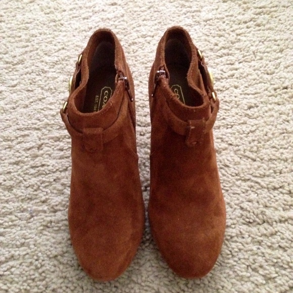 Coach Salene Brown Suede Booties Ankle Boots - Picture 3 of 4