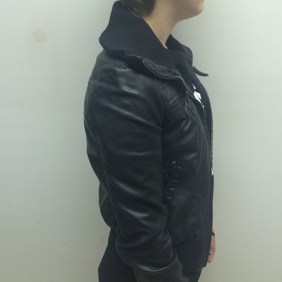Jacket - Picture 3 of 3