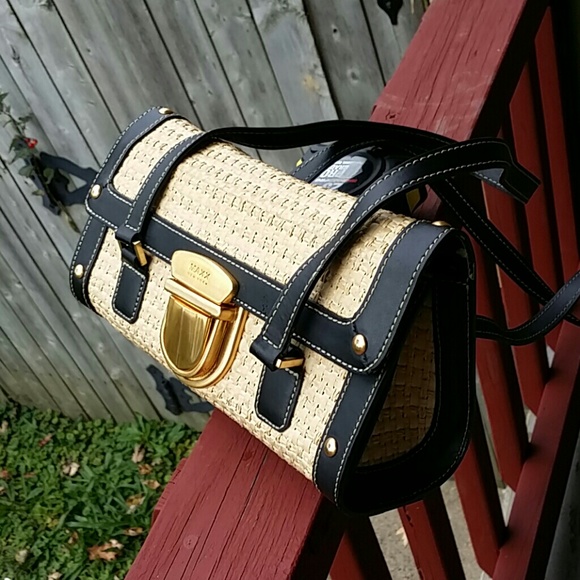 REDUCED  Small Handbag - Picture 3 of 4