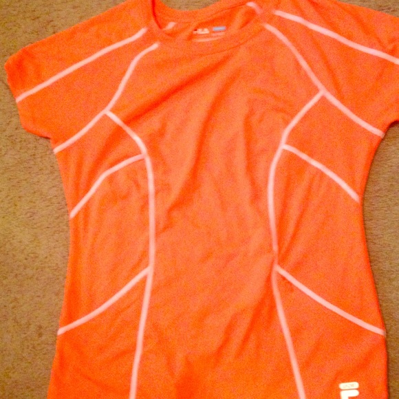 Fila workout top