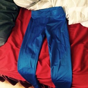 Xs neon blue vs leggings