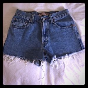 Levis Cut Off Shorts