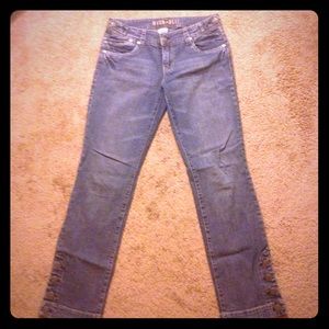 Hydraulic Straight Legged