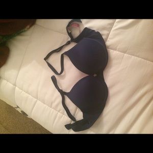 Victoria's secret pink bra