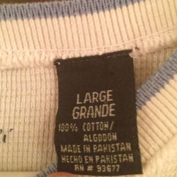 White shirt with blue trim - Picture 2 of 3