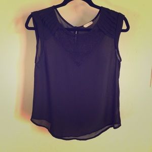 Black Detailed Top