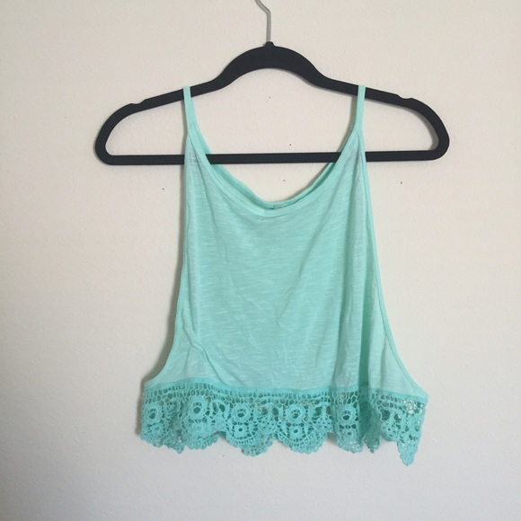 ❌SOLD❌LF mint Coachella crochet top