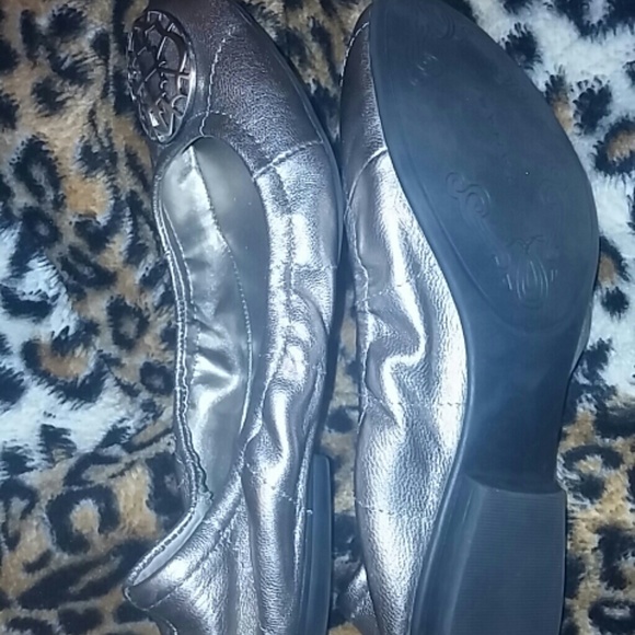 Ballet style flats