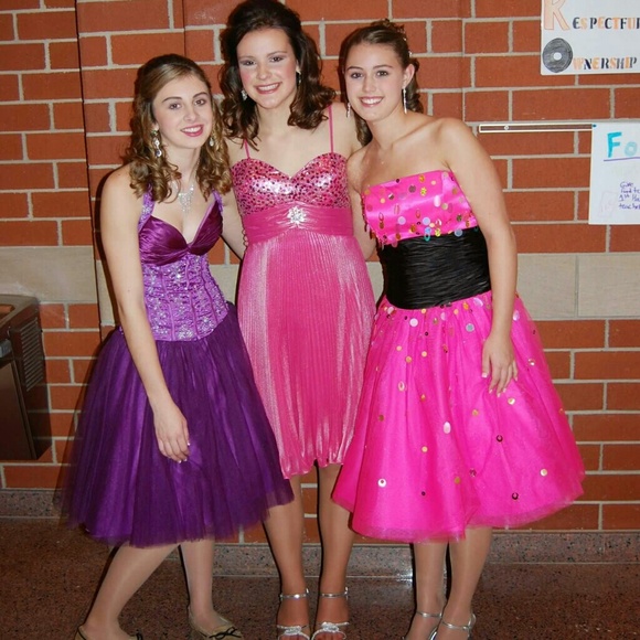 Knee length fun gown (pink w/ black sash)