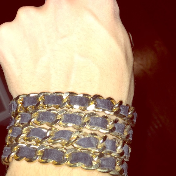 Bracelet