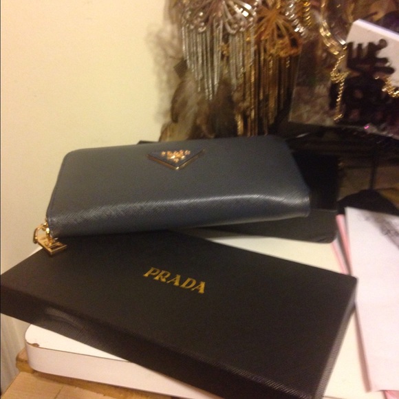 Authentic Prada wallet