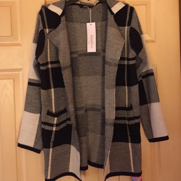 ♦️SOLD♦️ Ge️eGee Black/White Check Coat-Size S/M - Picture 4 of 4