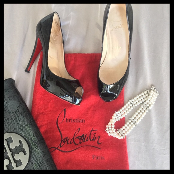 Christian Louboutin Shoes - ⚡️️FLASH SALE⚡️Christian Louboutin Peep Toe Pumps
