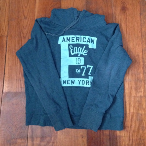 American Eagle dark blue hoodie