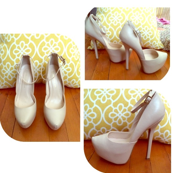 Nude Heels!