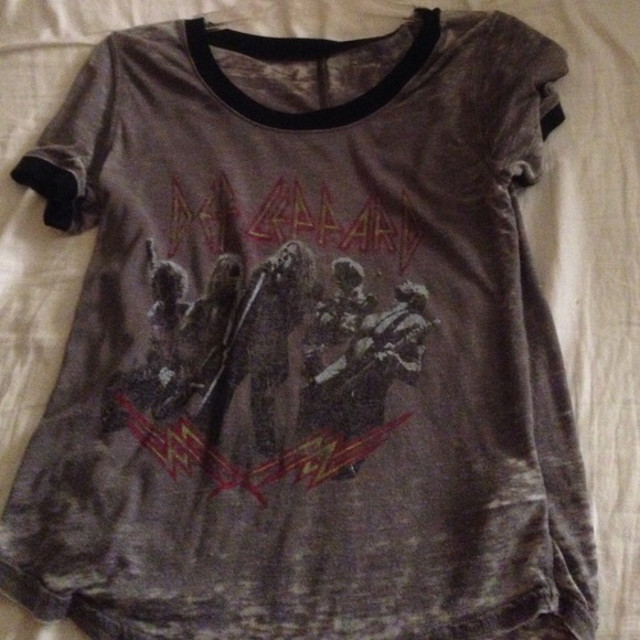 Def Leppard T-shirt