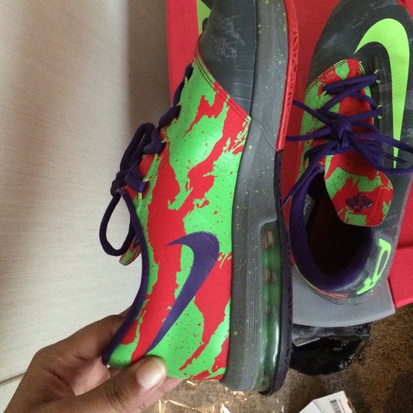 KDs - Picture 2 of 3