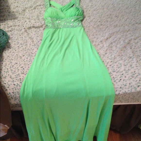 Prom Dress - Picture 4 of 4