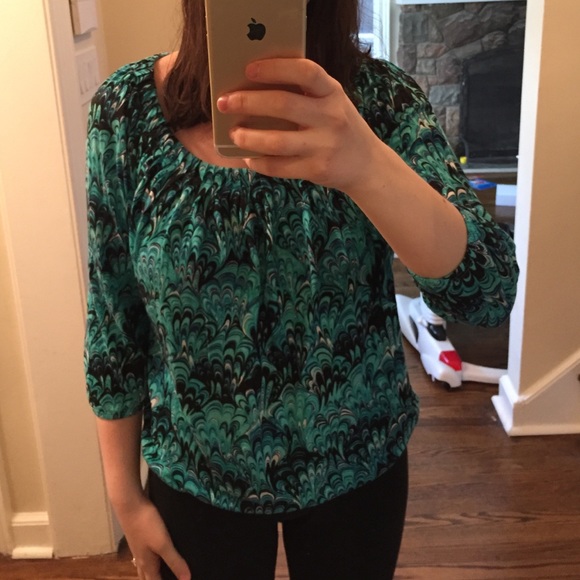 Micheal Kors long sleeve shirt - Picture 3 of 4