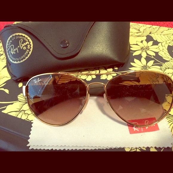 Ray-Ban RB3457