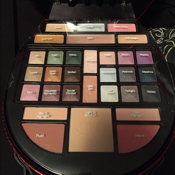 Ulta make-up set! - Picture 2 of 4