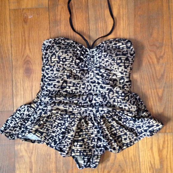 Leopard print one piece bathing suit