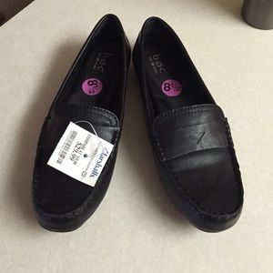 Black flats
