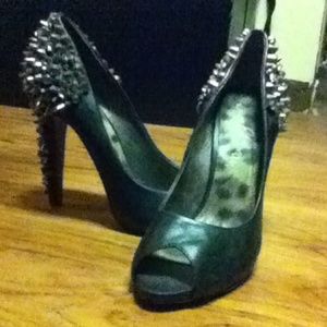 Sam Edelman Spiked Peekaboo pumps