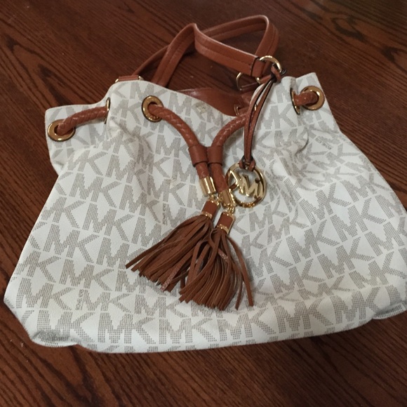MK purse