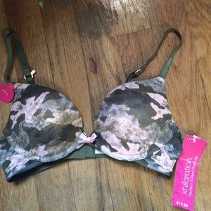 Camo bra