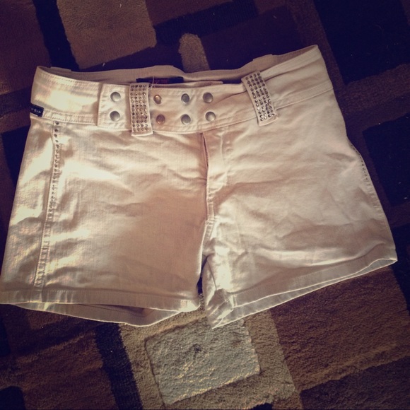 Adorable light khaki with sequin and button detail