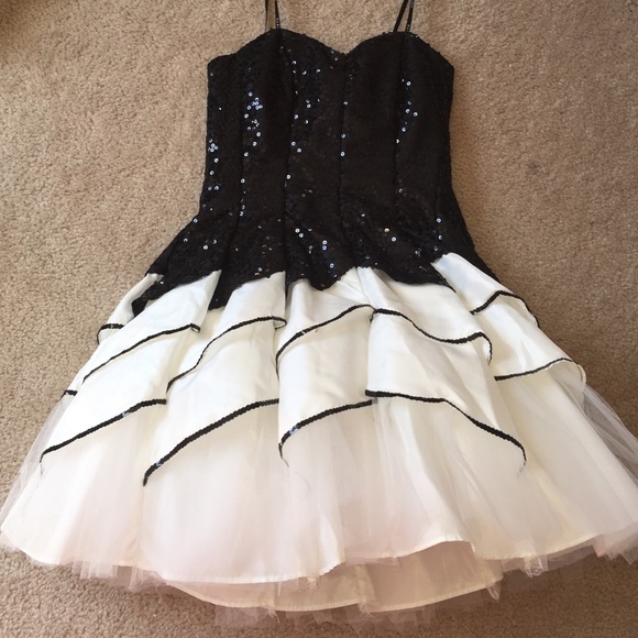 Black & white sequenced prom or homecoming dress
