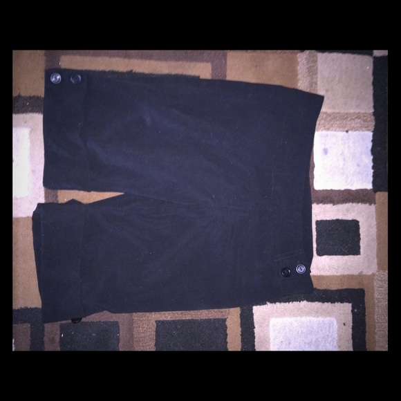 dressy long black shorts, size M, SO CUTE! $8