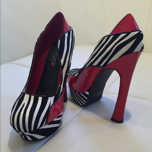 Bumpers Shoes Chic Sexy Bumpers Shoes Sz 6 Poshmark