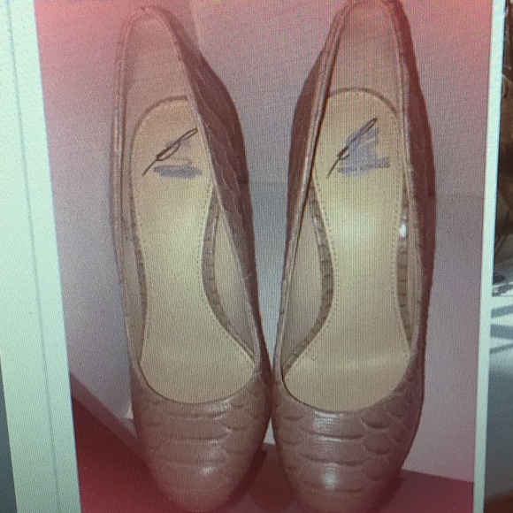 B Atwoods - Picture 2 of 4